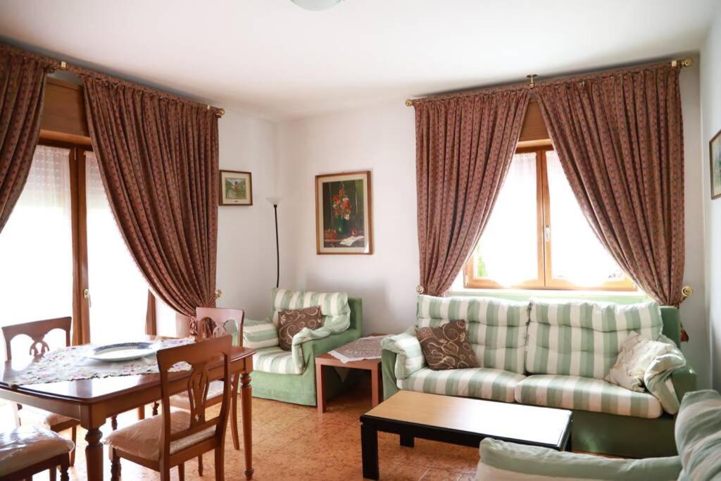 Casa Rosa Lägenhet Longarone Exteriör bild